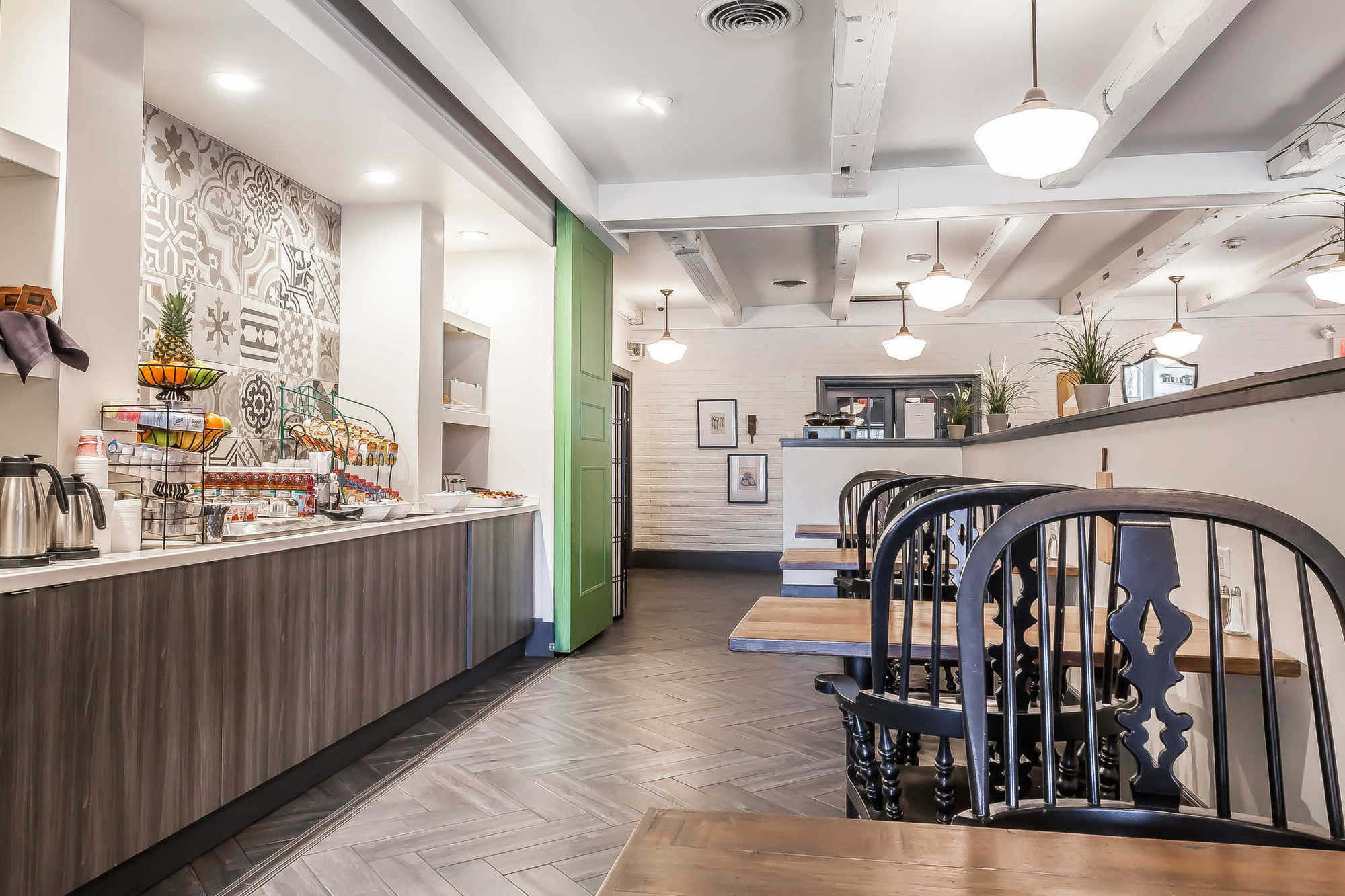 The Aurora Inn Hotel And Event Center 設備 写真