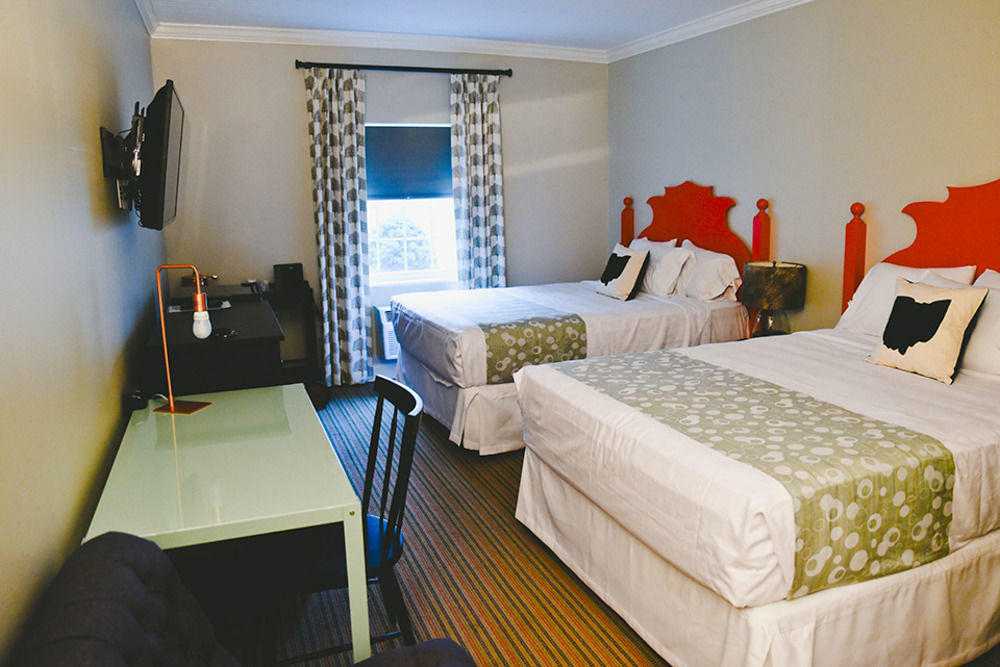 The Aurora Inn Hotel And Event Center エクステリア 写真