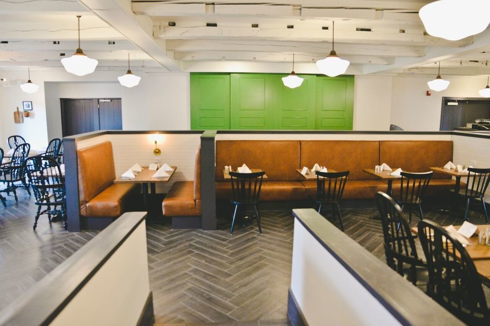 The Aurora Inn Hotel And Event Center エクステリア 写真
