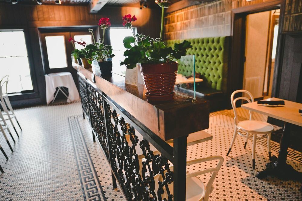 The Aurora Inn Hotel And Event Center エクステリア 写真