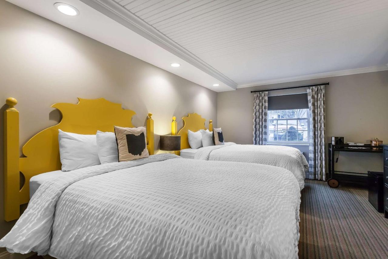 The Aurora Inn Hotel And Event Center エクステリア 写真